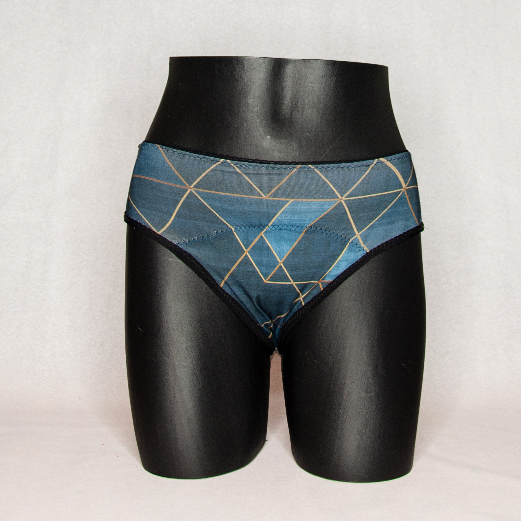 culotte menstruelle trianges bleu et or flux moyen T36 face